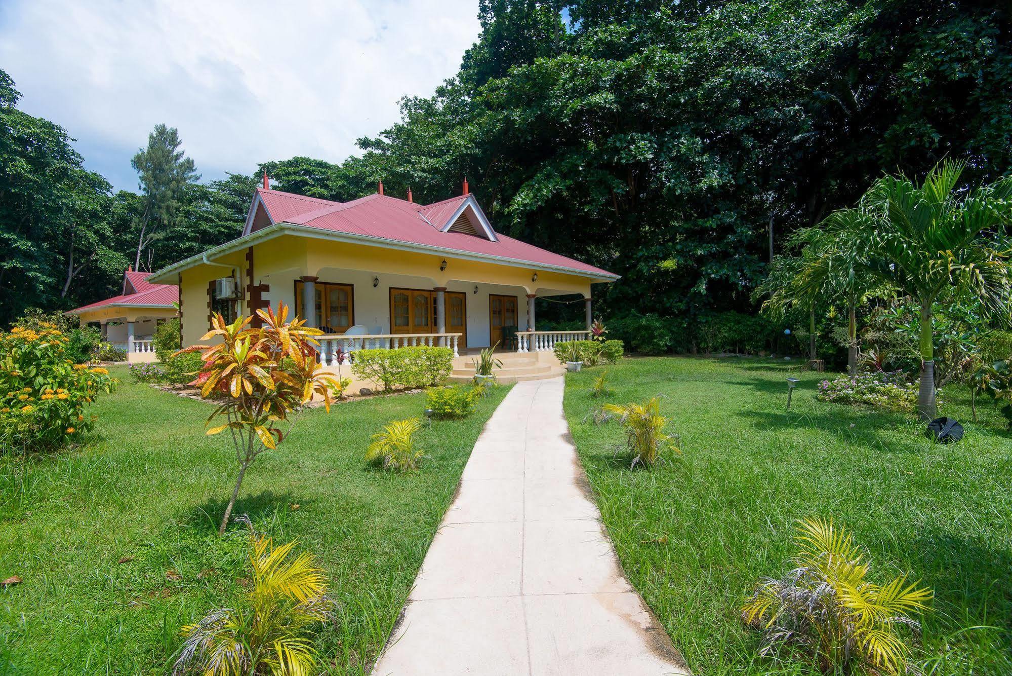 Zerof Self Catering Apartments La Digue Kültér fotó